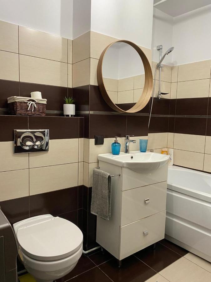Aparthotel City Center Targu Ocna Ngoại thất bức ảnh